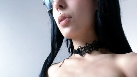 titless free vids